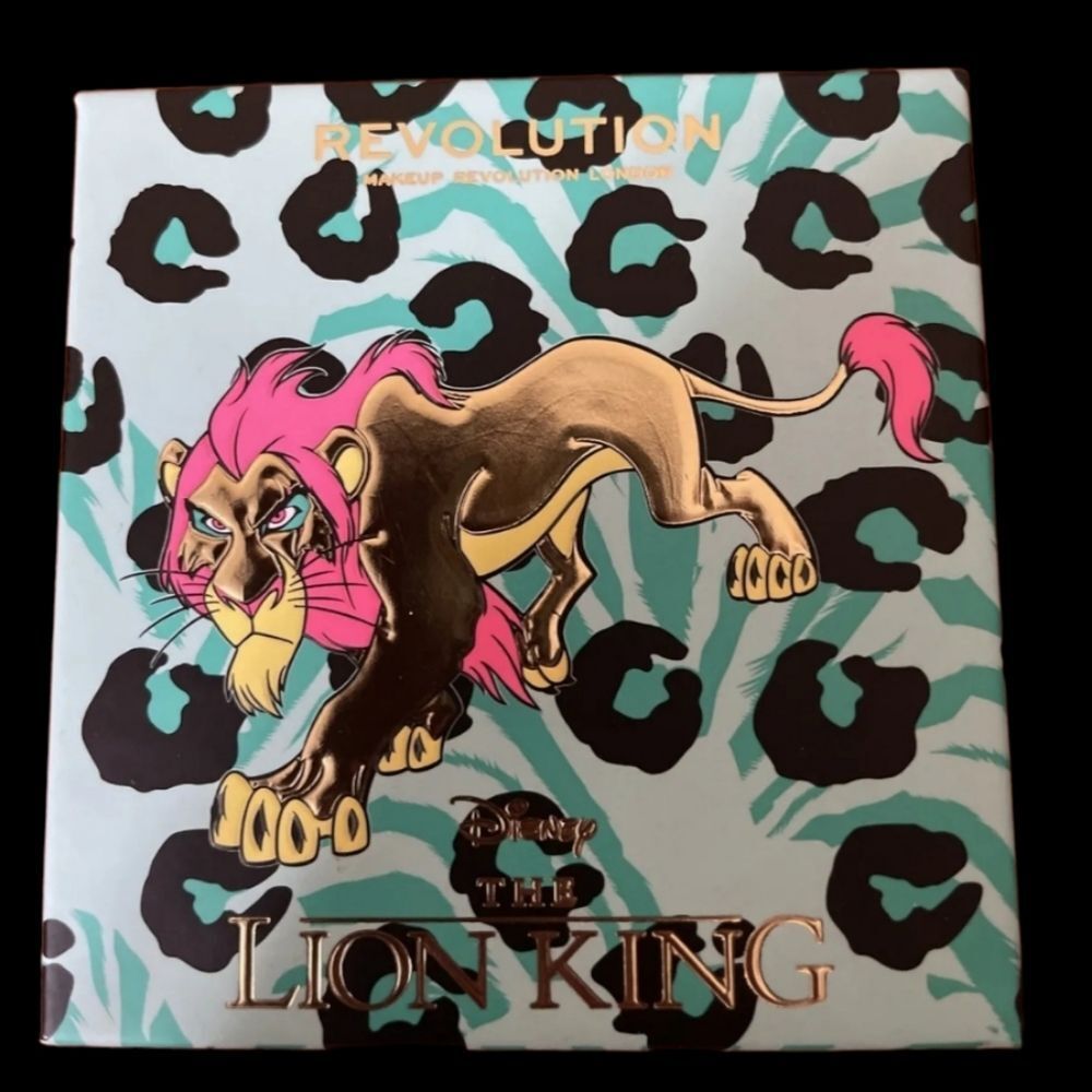 Revolution Disney's The Lion King Circle of Life Shadow Palette NEW